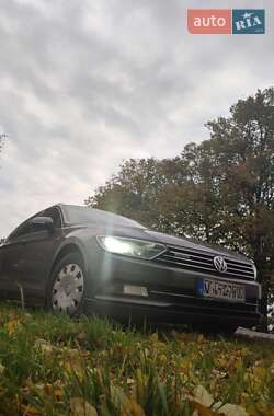 Универсал Volkswagen Passat 2017 в Казатине