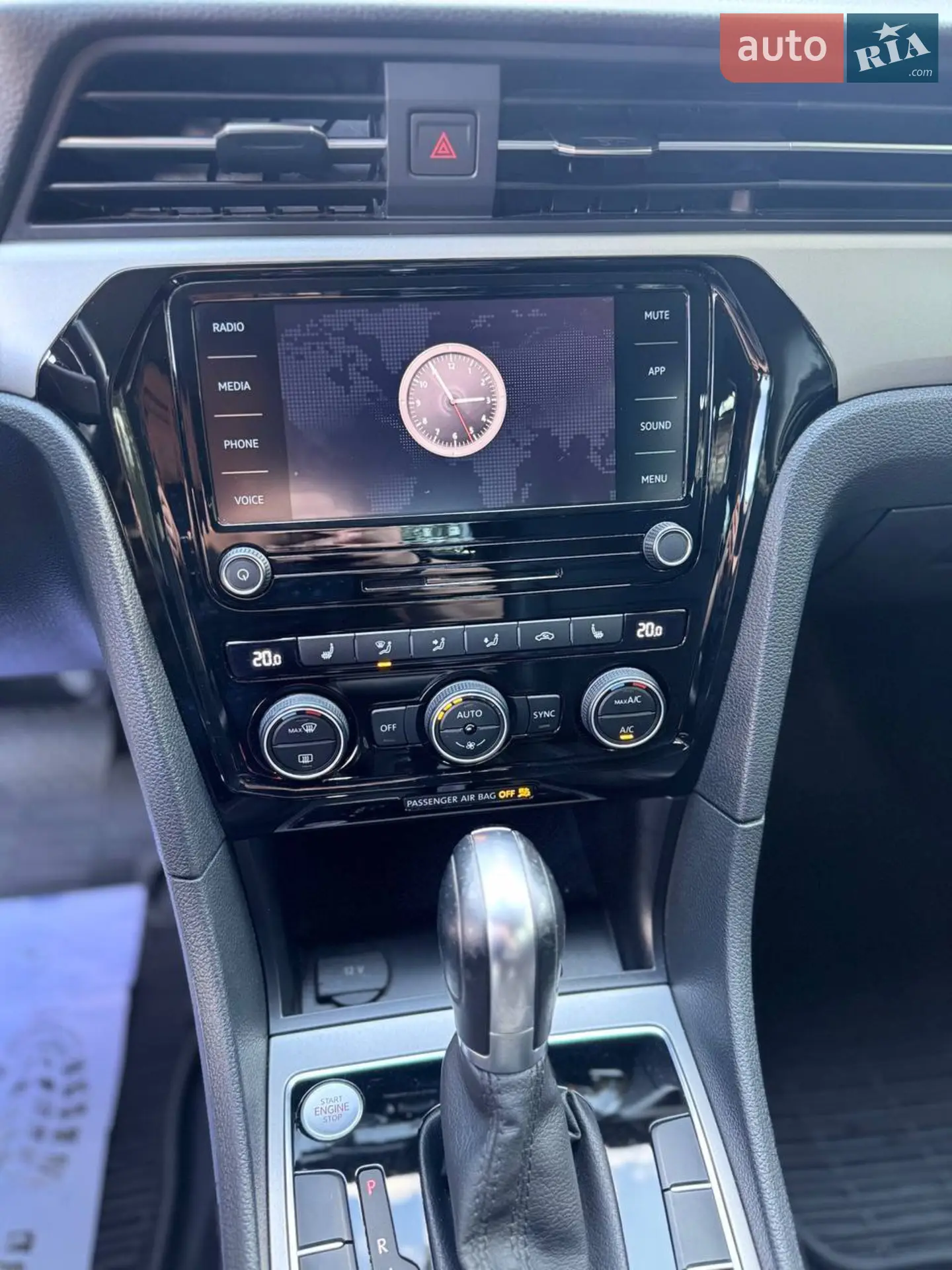 2020 Volkswagen Passat - мініатюра 9