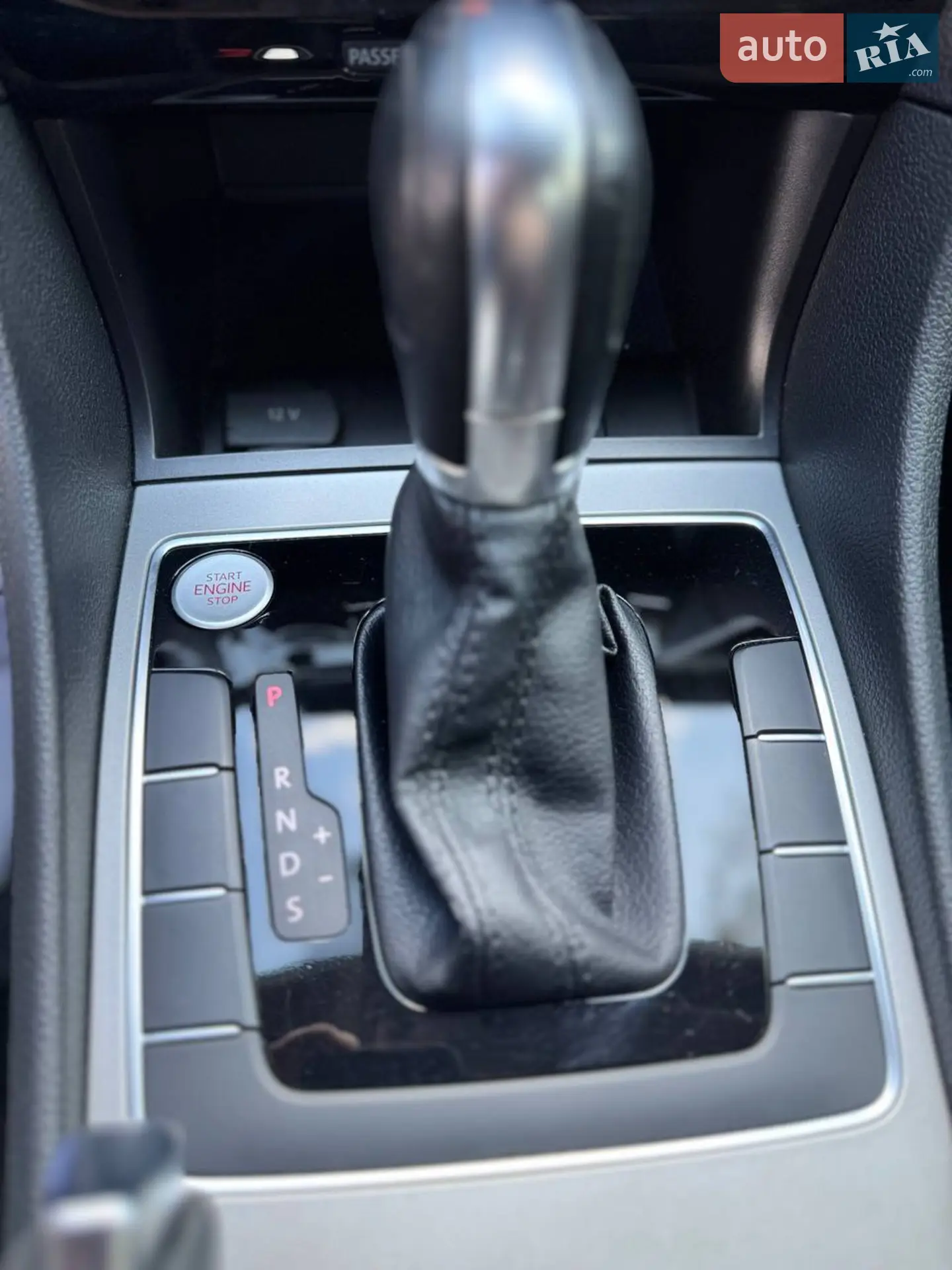 2020 Volkswagen Passat - мініатюра 12
