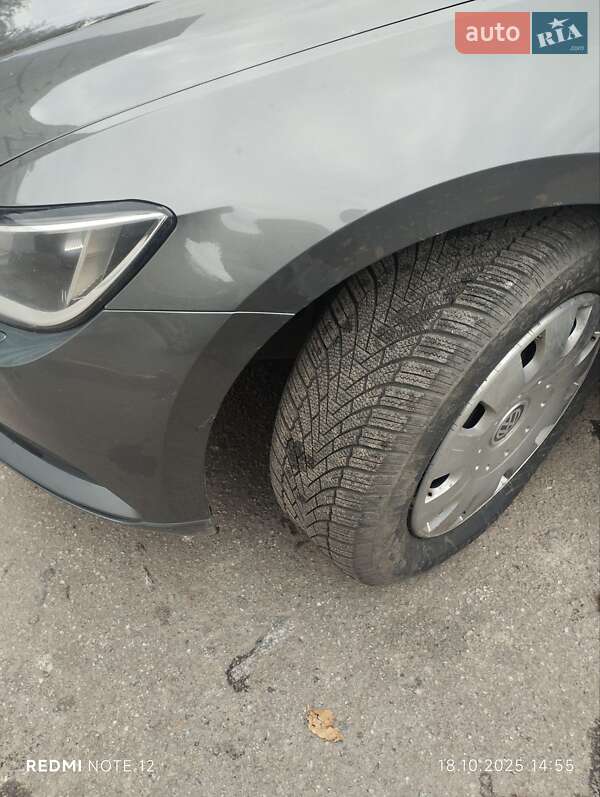 Универсал Volkswagen Passat 2017 в Казатине фото 36 Универсал Volkswagen Passat 2017 в Казатине