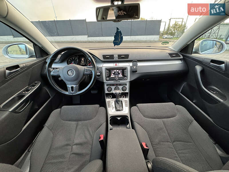 Универсал Volkswagen Passat 2010 в Луцке фото 20 Универсал Volkswagen Passat 2010 в Луцке