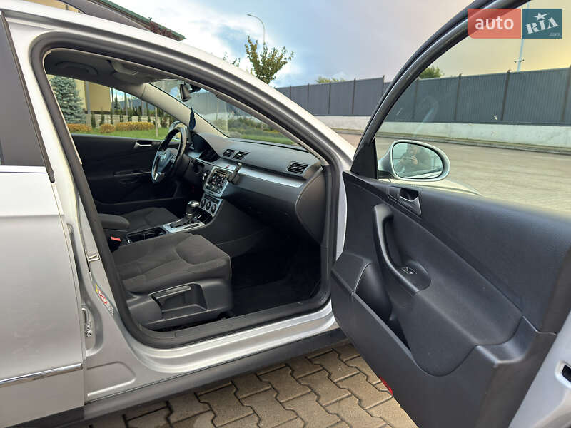 Универсал Volkswagen Passat 2010 в Луцке фото 21 Универсал Volkswagen Passat 2010 в Луцке