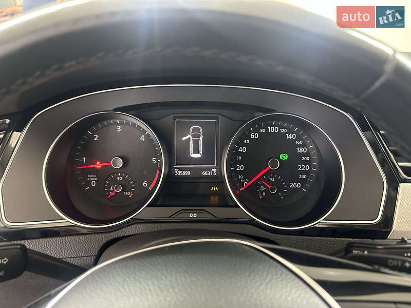 Универсал Volkswagen Passat 2017 в Николаеве