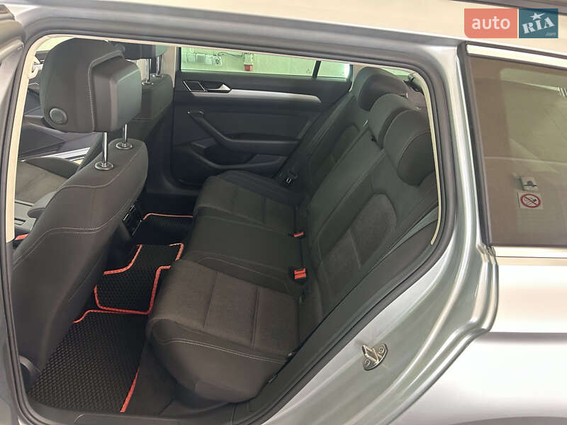 Универсал Volkswagen Passat 2017 в Николаеве