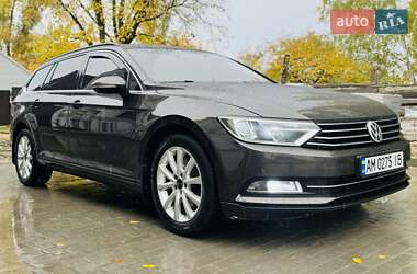 Универсал Volkswagen Passat 2015 в Белогородке