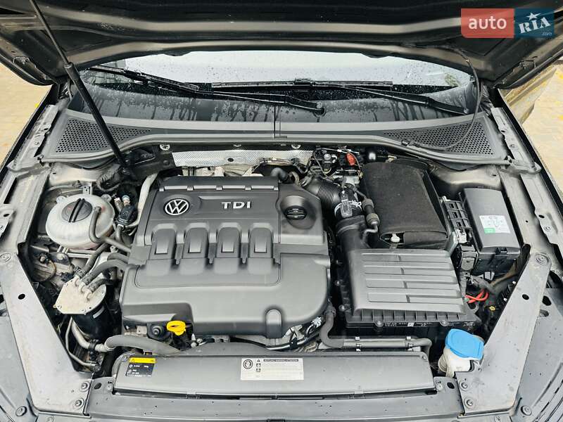 Універсал Volkswagen Passat 2015 в Білогородці
