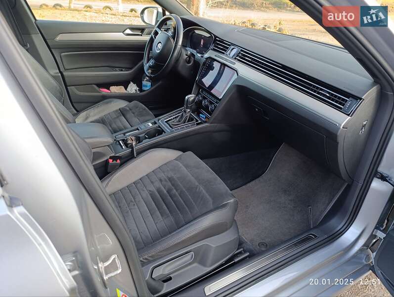 Універсал Volkswagen Passat 2017 в Смілі