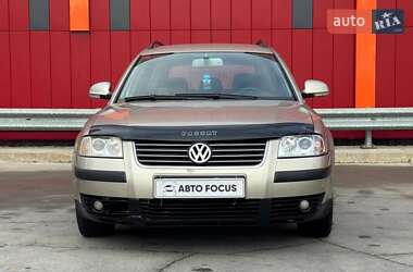 Универсал Volkswagen Passat 2004 в 