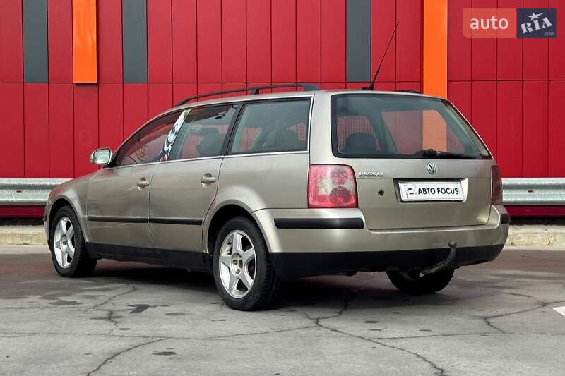 Універсал Volkswagen Passat 2004 в Києві