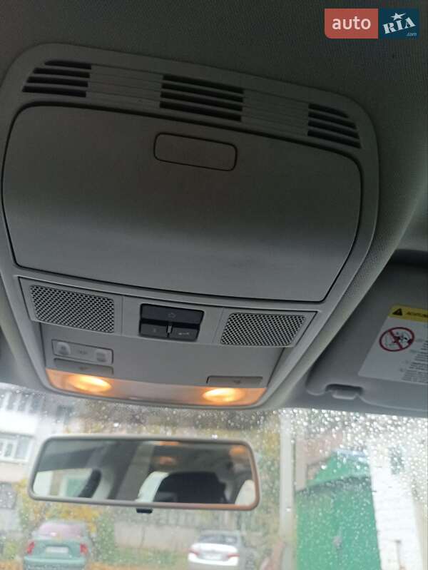 Універсал Volkswagen Passat 2010 в Полтаві фото 24 Універсал Volkswagen Passat 2010 в Полтаві