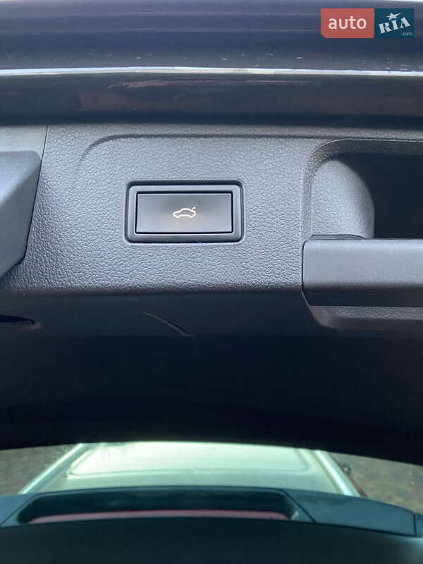 Универсал Volkswagen Passat 2021 в Луцке