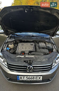 Седан Volkswagen Passat 2012 в 