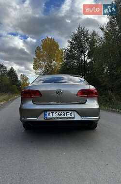 Седан Volkswagen Passat 2012 в 