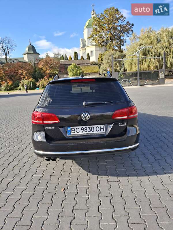 Универсал Volkswagen Passat 2012 в Тернополе