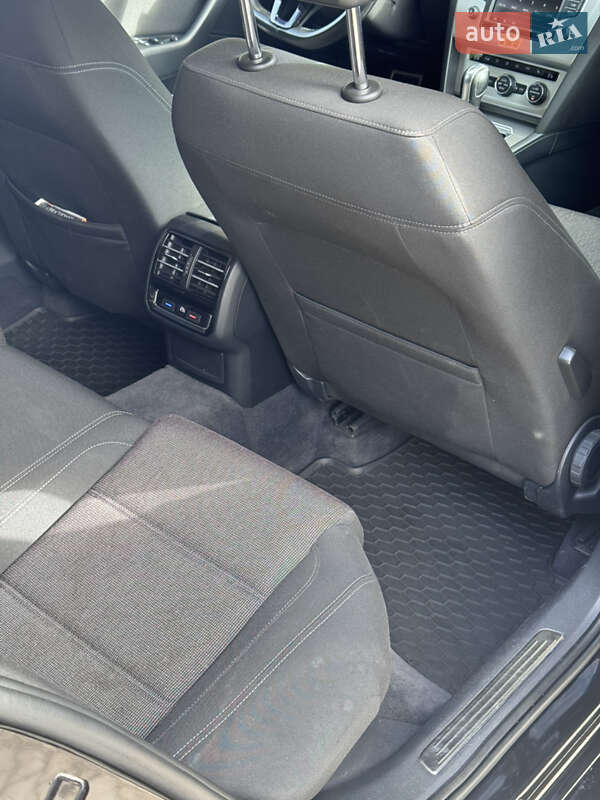 Универсал Volkswagen Passat 2015 в Одессе фото 15 Универсал Volkswagen Passat 2015 в Одессе