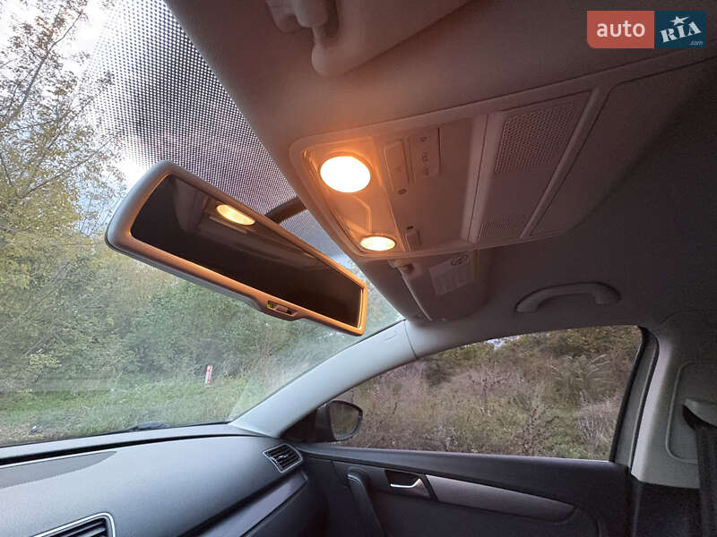 Седан Volkswagen Passat 2013 в Каменец-Подольском