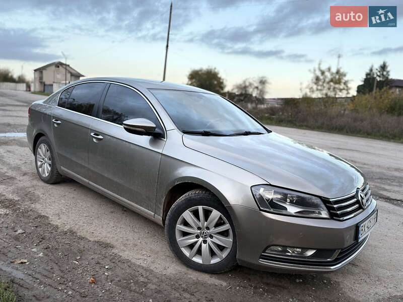 Седан Volkswagen Passat 2013 в Каменец-Подольском