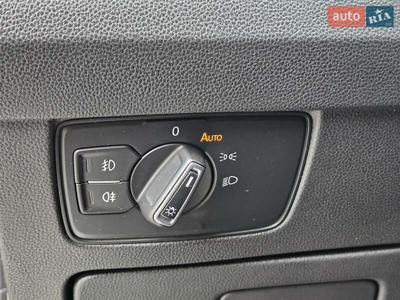 Седан Volkswagen Passat 2017 в Киеве фото 25 Седан Volkswagen Passat 2017 в Киеве
