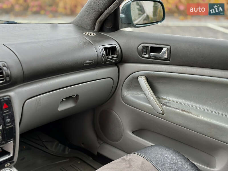 Седан Volkswagen Passat 1997 в Луцке