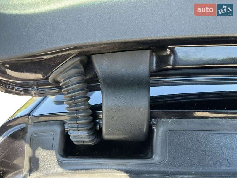 Універсал Volkswagen Passat 2010 в Полтаві фото 37 Універсал Volkswagen Passat 2010 в Полтаві