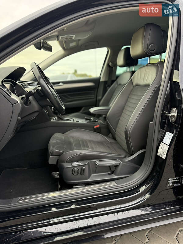 Седан Volkswagen Passat 2022 в Луцьку фото 81 Седан Volkswagen Passat 2022 в Луцьку