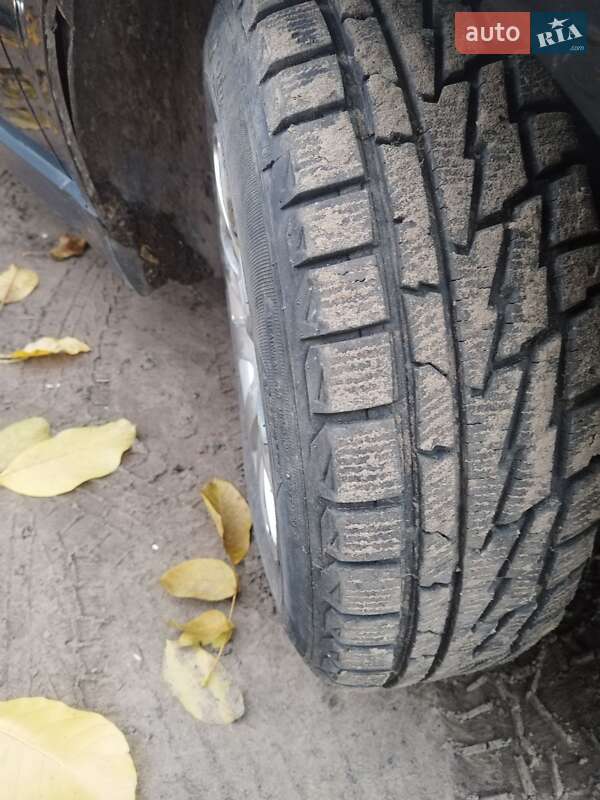 Седан Volkswagen Passat 2002 в Черкассах