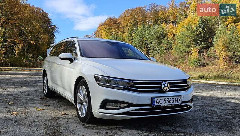 Универсал Volkswagen Passat 2020 в Бережанах