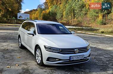 Универсал Volkswagen Passat 2020 в Бережанах