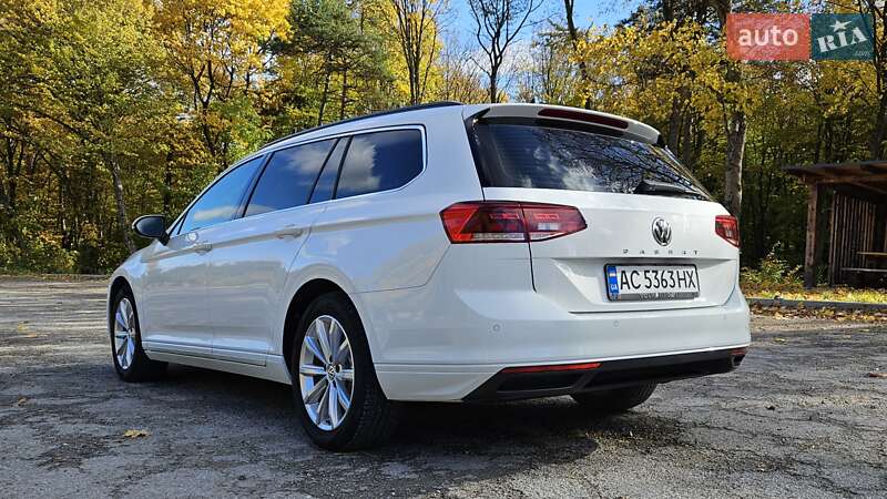 Универсал Volkswagen Passat 2020 в Бережанах