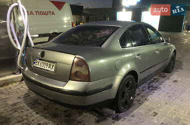 Седан Volkswagen Passat 2001 в Каменец-Подольском