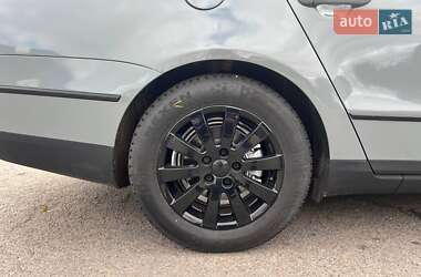 Седан Volkswagen Passat 2009 в 