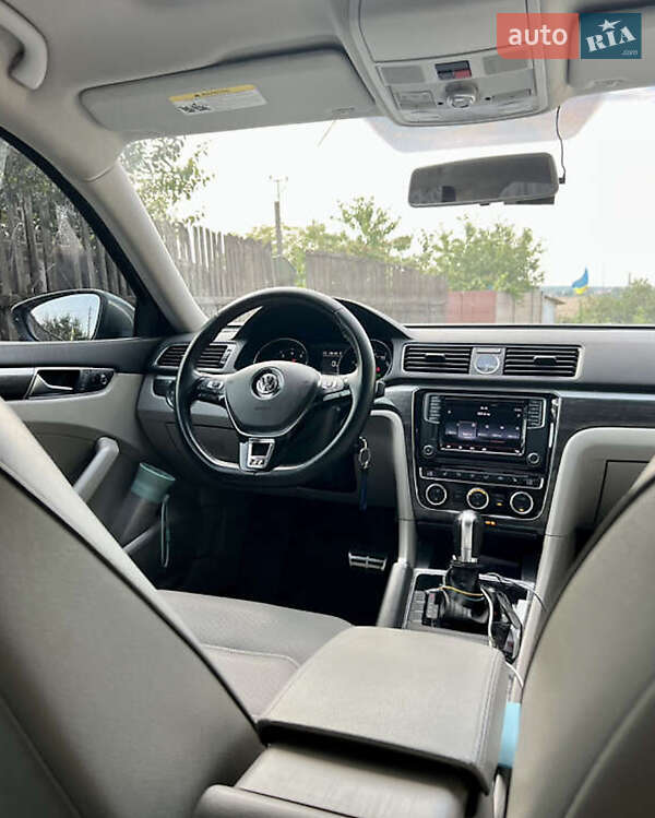 Седан Volkswagen Passat 2016 в Києві фото 18 Седан Volkswagen Passat 2016 в Києві