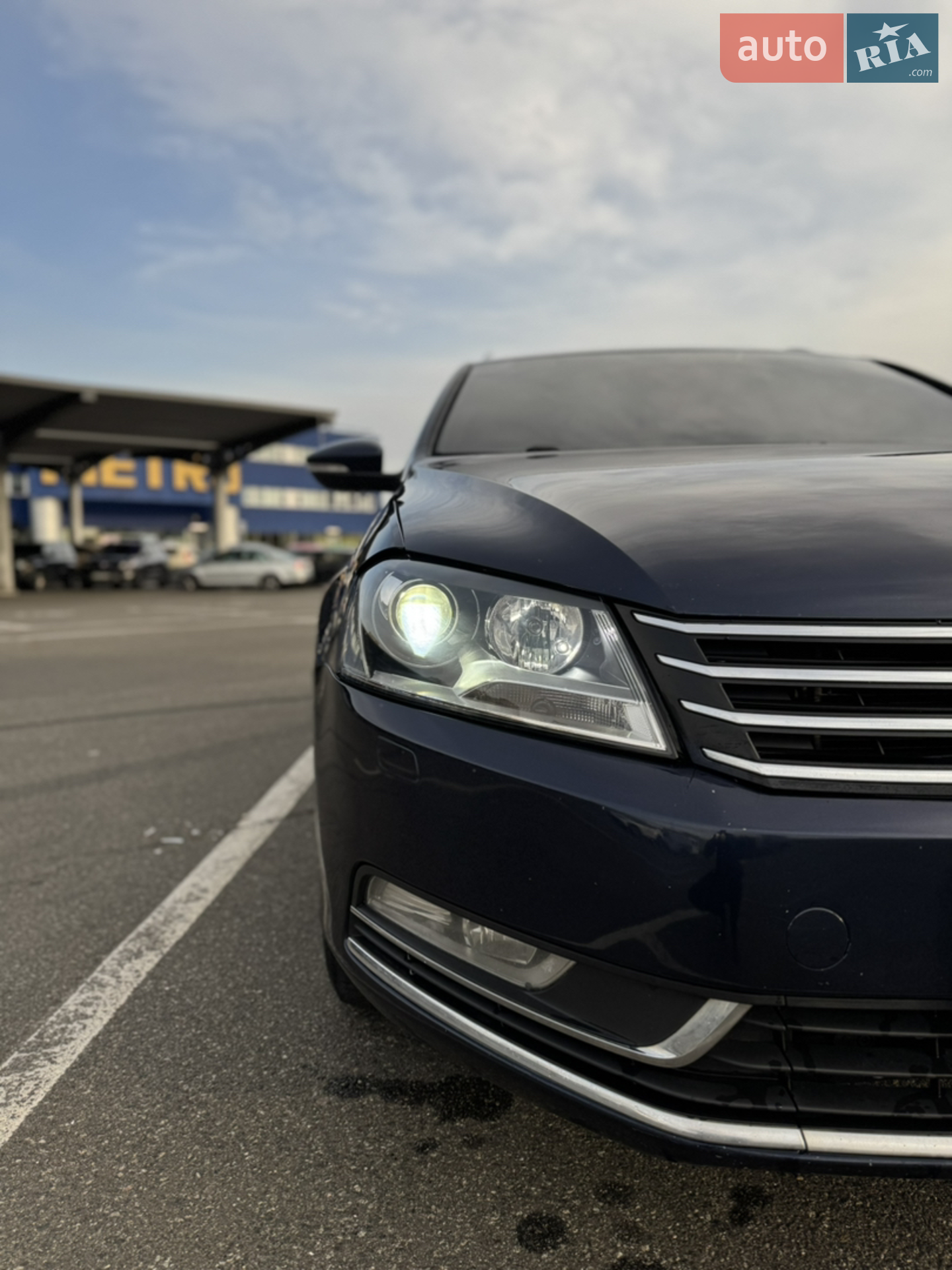 2011 Volkswagen Passat - мініатюра 4