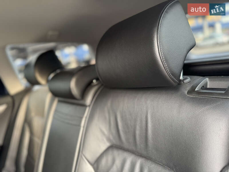 Универсал Volkswagen Passat 2011 в Киеве