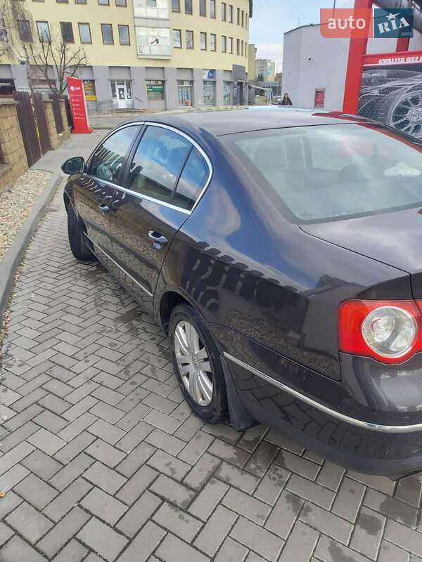Седан Volkswagen Passat 2007 в Солотвині