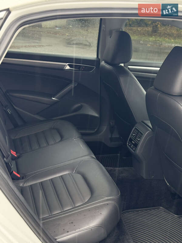 Седан Volkswagen Passat 2017 в Лубнах фото 19 Седан Volkswagen Passat 2017 в Лубнах