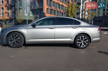Седан Volkswagen Passat 2016 в 
