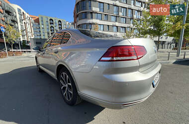 Седан Volkswagen Passat 2016 в 