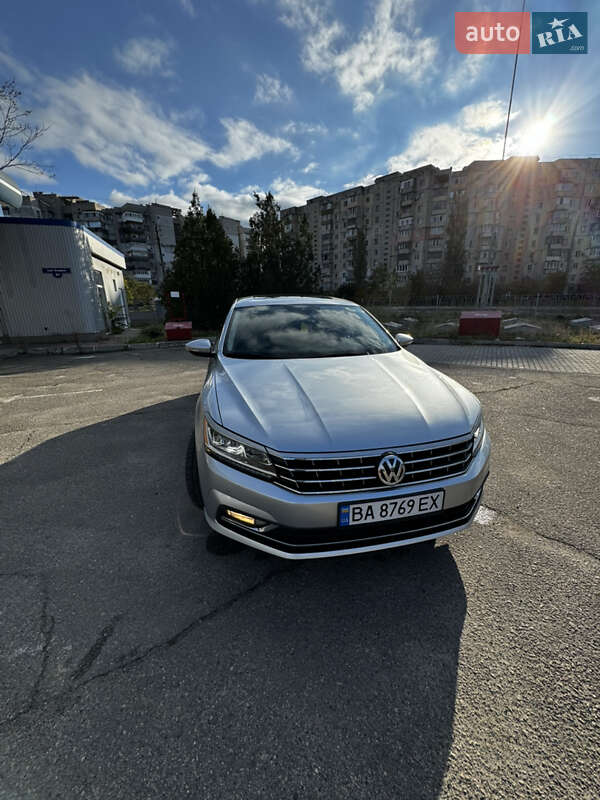 Седан Volkswagen Passat 2016 в Николаеве фото 17 Седан Volkswagen Passat 2016 в Николаеве