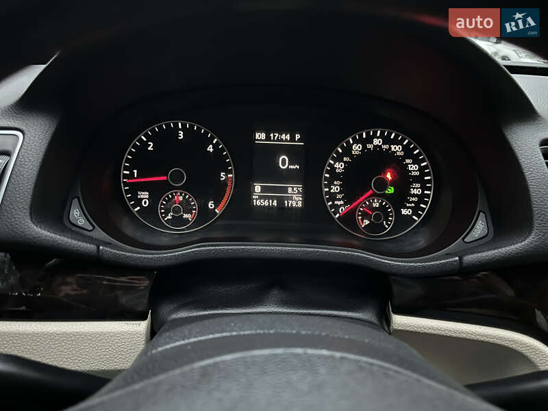 Седан Volkswagen Passat 2014 в Киеве фото 20 Седан Volkswagen Passat 2014 в Киеве