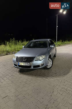 Седан Volkswagen Passat 2007 в Киеве