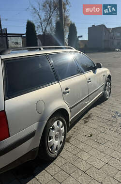 Универсал Volkswagen Passat 2000 в Ивано-Франковске