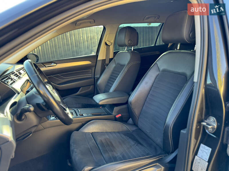 Универсал Volkswagen Passat 2019 в Ужгороде фото 28 Универсал Volkswagen Passat 2019 в Ужгороде