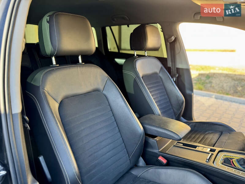 Универсал Volkswagen Passat 2019 в Ужгороде фото 35 Универсал Volkswagen Passat 2019 в Ужгороде