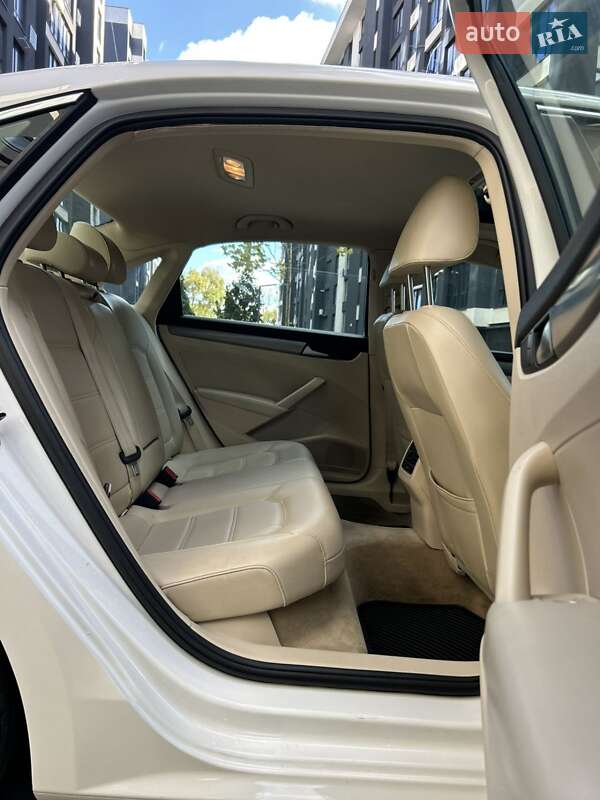Седан Volkswagen Passat 2014 в Івано-Франківську фото 25 Седан Volkswagen Passat 2014 в Івано-Франківську