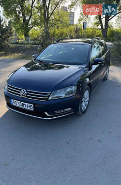 Универсал Volkswagen Passat 2011 в 