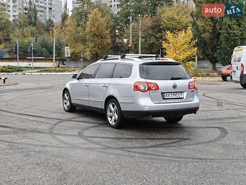 Універсал Volkswagen Passat 2008 в Харкові