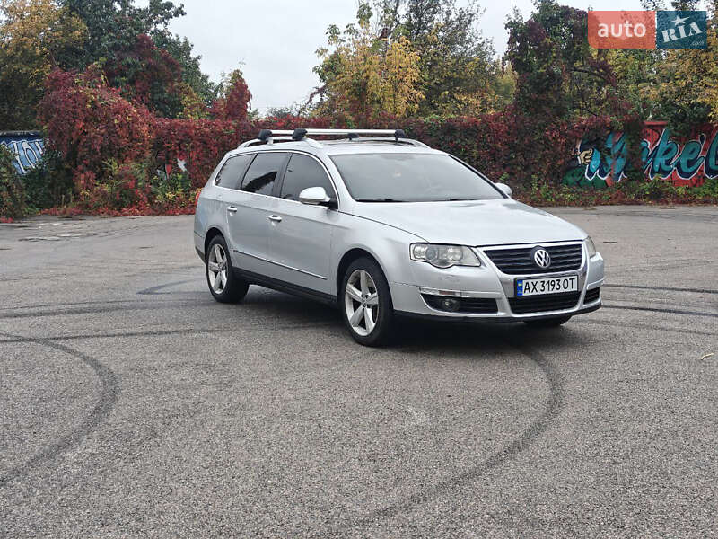 Універсал Volkswagen Passat 2008 в Харкові