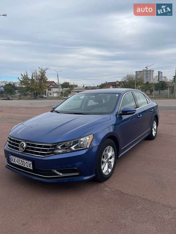 Седан Volkswagen Passat 2016 в Харькове фото 3 Седан Volkswagen Passat 2016 в Харькове