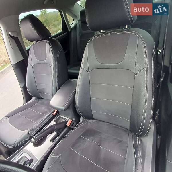 Седан Volkswagen Passat 2014 в Днепре фото 10 Седан Volkswagen Passat 2014 в Днепре